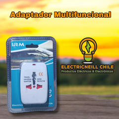 Adaptador universal de viaje con protección contra sobretensiones
